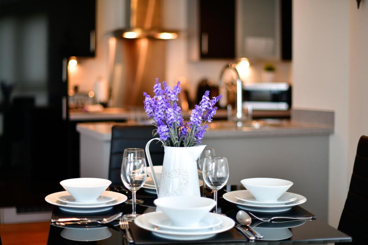 Meridian Quay Apartments, By Jsw Short Stay Swansea Eksteriør bilde
